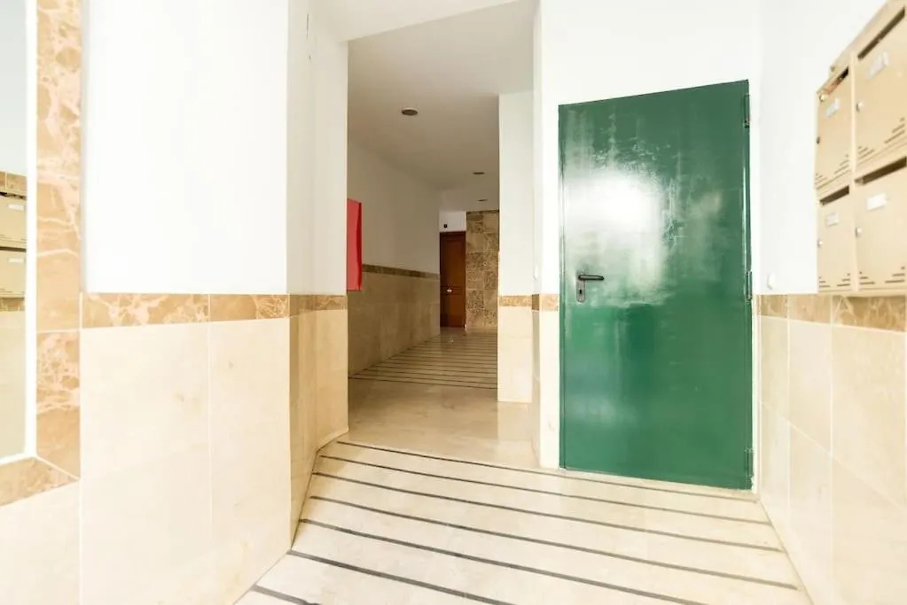 Апартаменты Apartamento Con Parking Gratis En El Centro De Малага